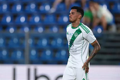 قبل مواجهة بيراميدز.. أهلي جدة يستعيد جالينو